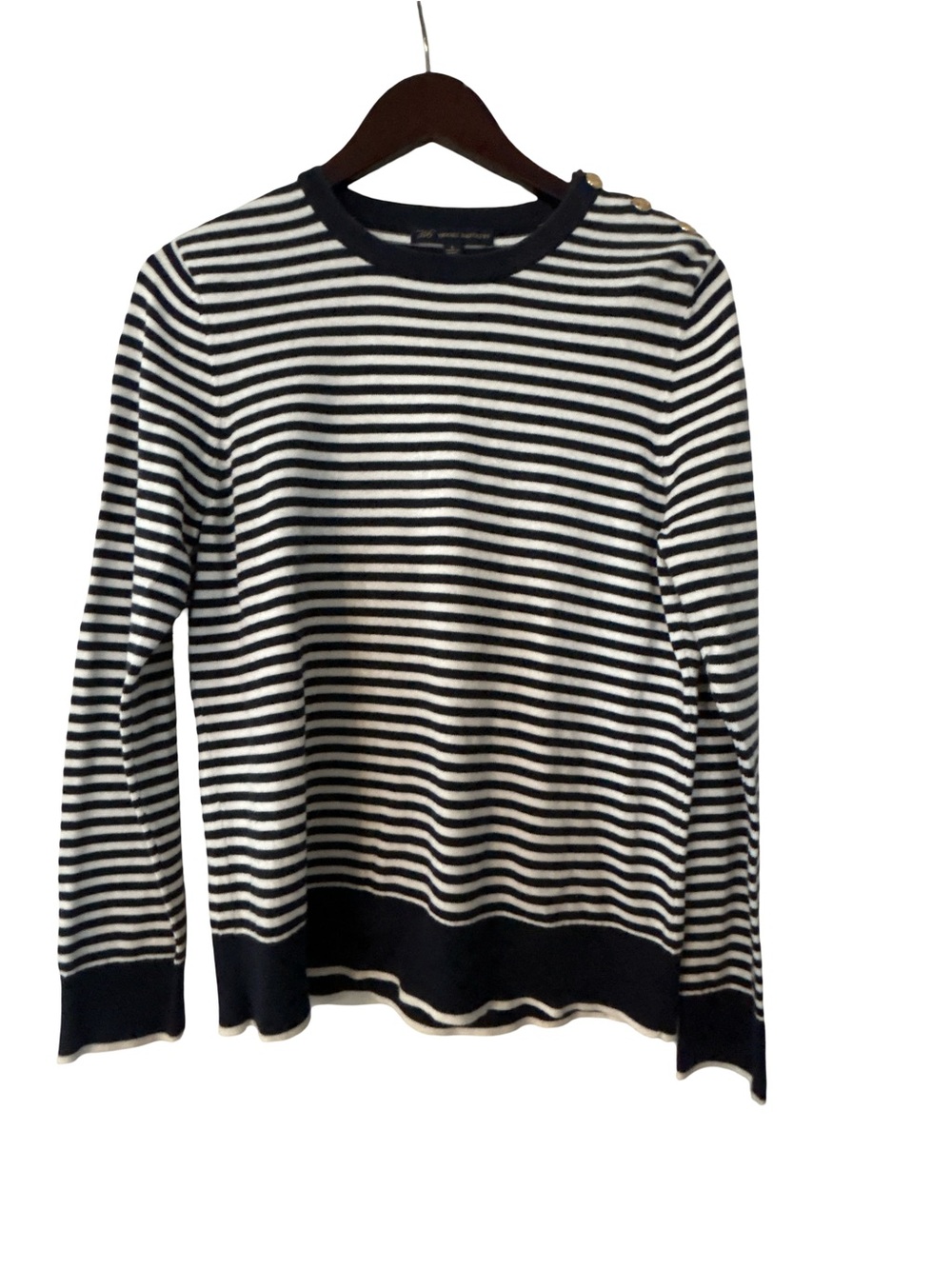 Title
"346" Brooks Brothers Mariner Striped Button Shoulder Sweater Navy White L